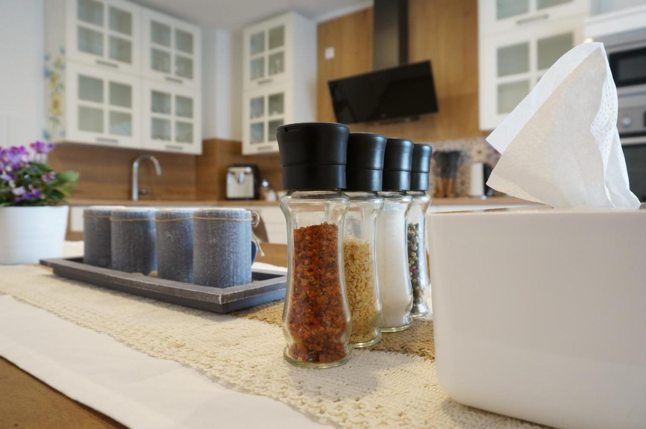 Mein Apartment Flowers Mit Kamin, Bis 10 Personen Frankenthal  Ngoại thất bức ảnh
